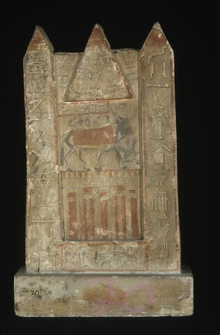 stèle, image 3/3