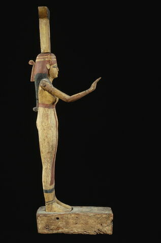 statue, image 2/9
