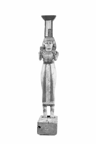 statue, image 5/9