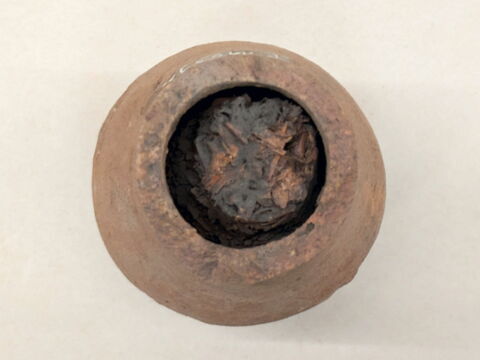 pot ; avec contenu, image 3/4