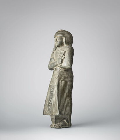 serviteur funéraire en costume des vivants, image 6/7