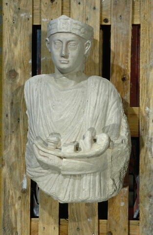 statue, image 4/4
