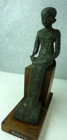 figurine