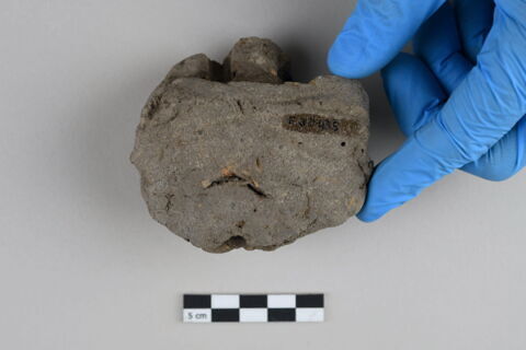 bouchon de jarre en calotte ; empreinte de sceau, image 3/5