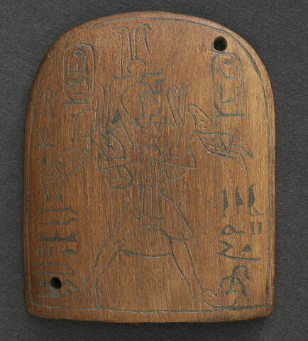 plaquette ; bouclier ; simulacre, image 3/3