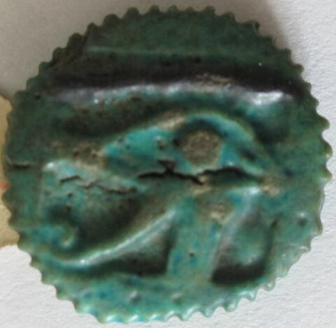 amulette ; amulette oudjat circonscrit