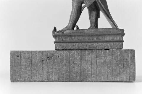 figurine, image 18/21