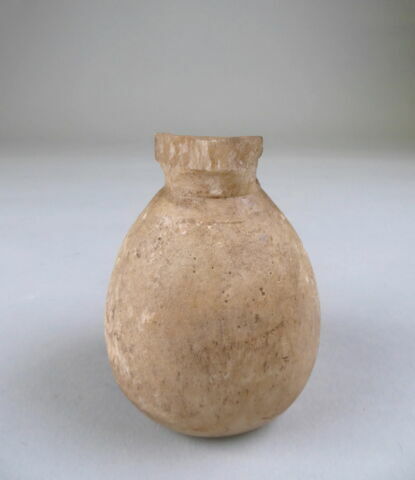 pot ; vase miniature