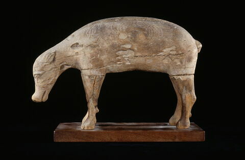 statue, image 10/14