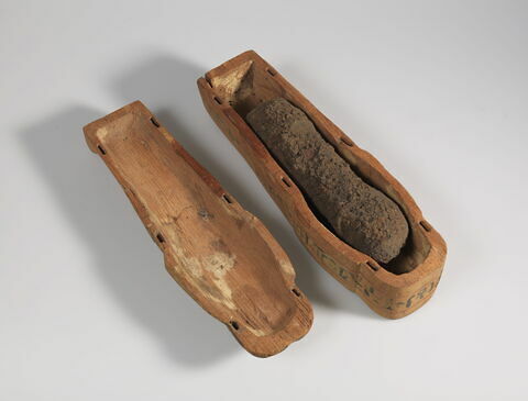 cercueil à viscères momiforme ; élément momifié, image 3/5