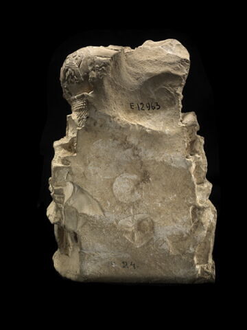 statue, image 3/9