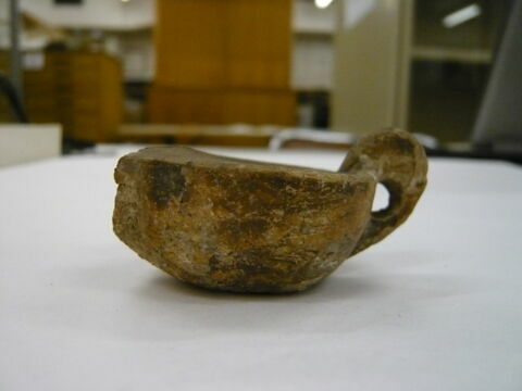 lampe ; lampe à bec arrondi et volutes, image 3/3