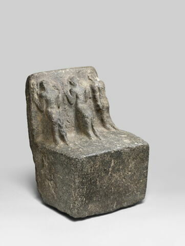 statue, image 6/7