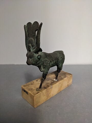 figurine
