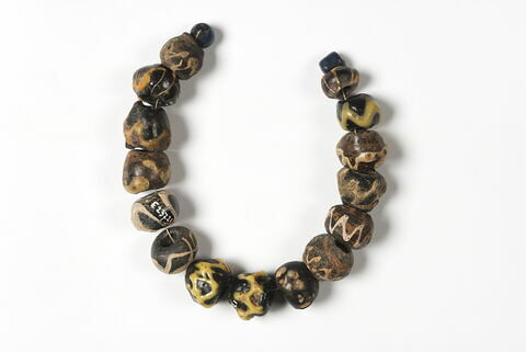 perles ; perle ronde