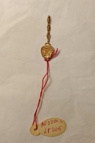 pendentif ; élément de collier, image 2/2