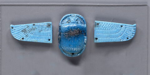 scarabée funéraire ; aile de scarabée funéraire  ; amulette