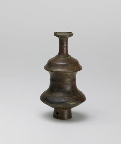 vase ; flacon