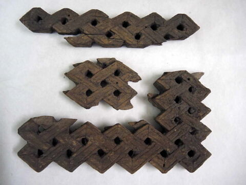 décor architectural ; fragments, image 2/2
