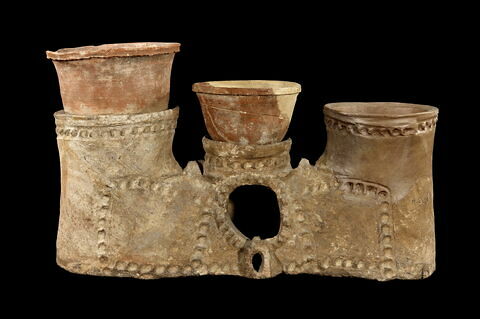 vase  ; brasero, image 3/4