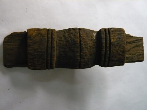 balustre ; fragment, image 2/3