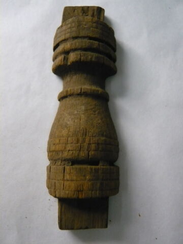 balustre ; fragment, image 2/3