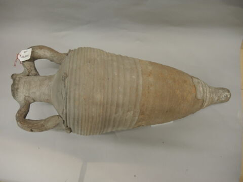 amphore apode, image 2/2