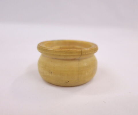 pyxide ; couvercle de boîte, image 2/3