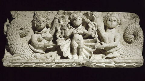 relief mural ; décor architectural