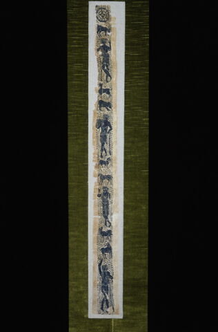 bande décorative d'habillement ; fragment, image 2/2