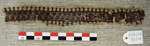 bande décorative d'habillement, image 2/2
