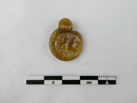 perle ; pendentif, image 2/3