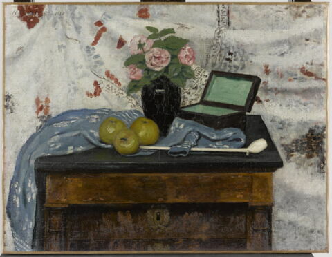 Nature morte à la commode