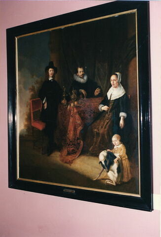 Famille dans un intérieur, image 5/5