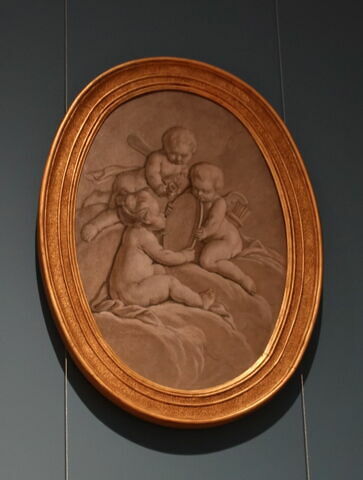 Trois amours autour d'un miroir. Grisaille
