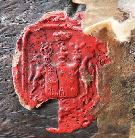 Le joueur de guitare, épié d'en haut, image 2/4