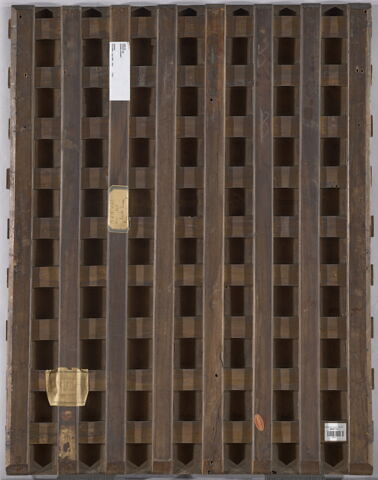 Femme cousant, image 2/11