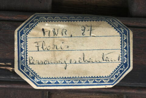 Personnages chantant, image 5/17