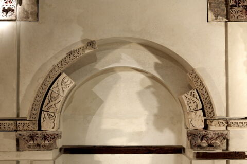 arcade = arcature = arc, image 2/2