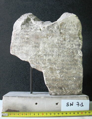 stèle cintrée, image 7/7