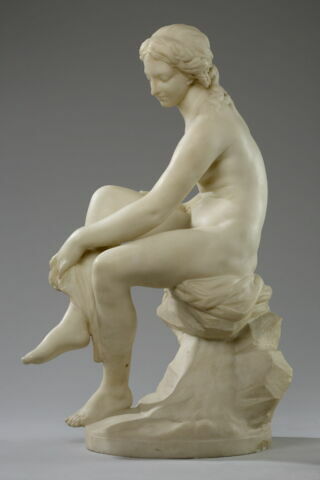 Baigneuse assise, image 3/12
