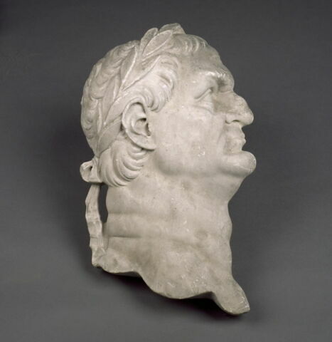 Trajan (?) lauré à droite, image 2/2