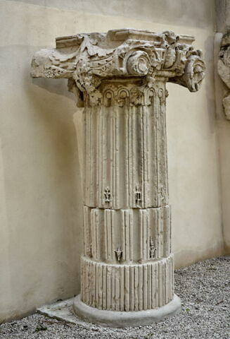 Chapiteau, image 4/4