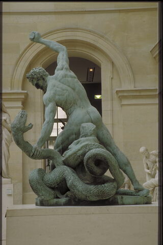 Hercule combattant Acheloüs métamorphosé en serpent, image 13/15