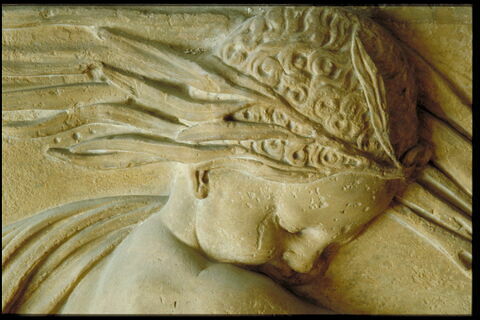 Nymphe et petit génie monté sur un cheval marin, image 6/6