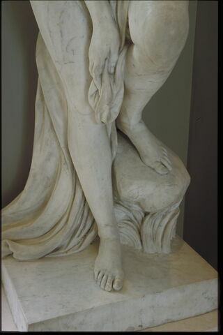 Vénus sortant du bain, image 6/8