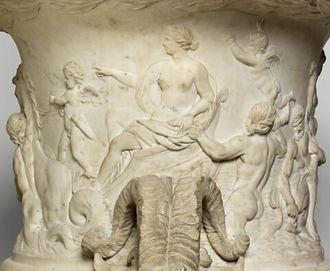 Vase du triomphe de Galatée, image 8/11
