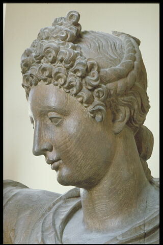 Figure de femme, image 9/10