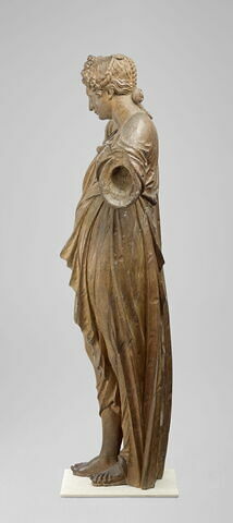 Figure de femme, image 3/10