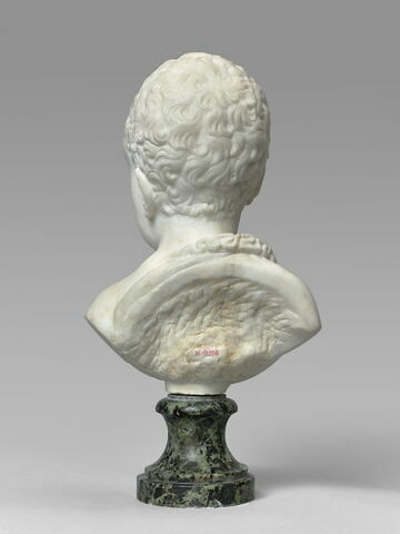 Enfant, image 2/9